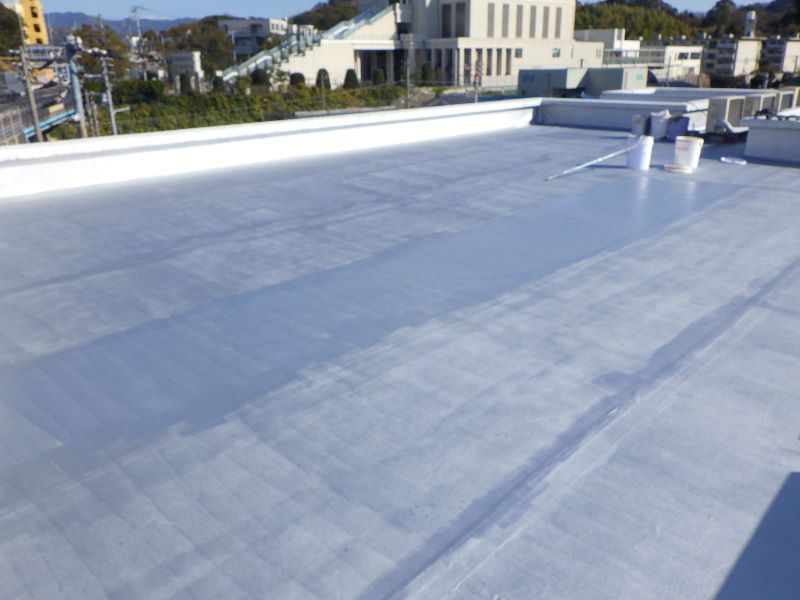 防水保護塗料1回目の画像です。