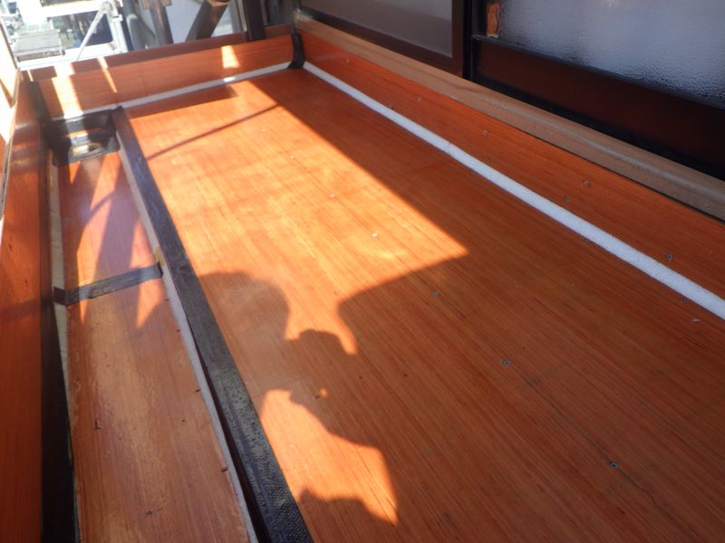 松山市のFRP防水：下地調整