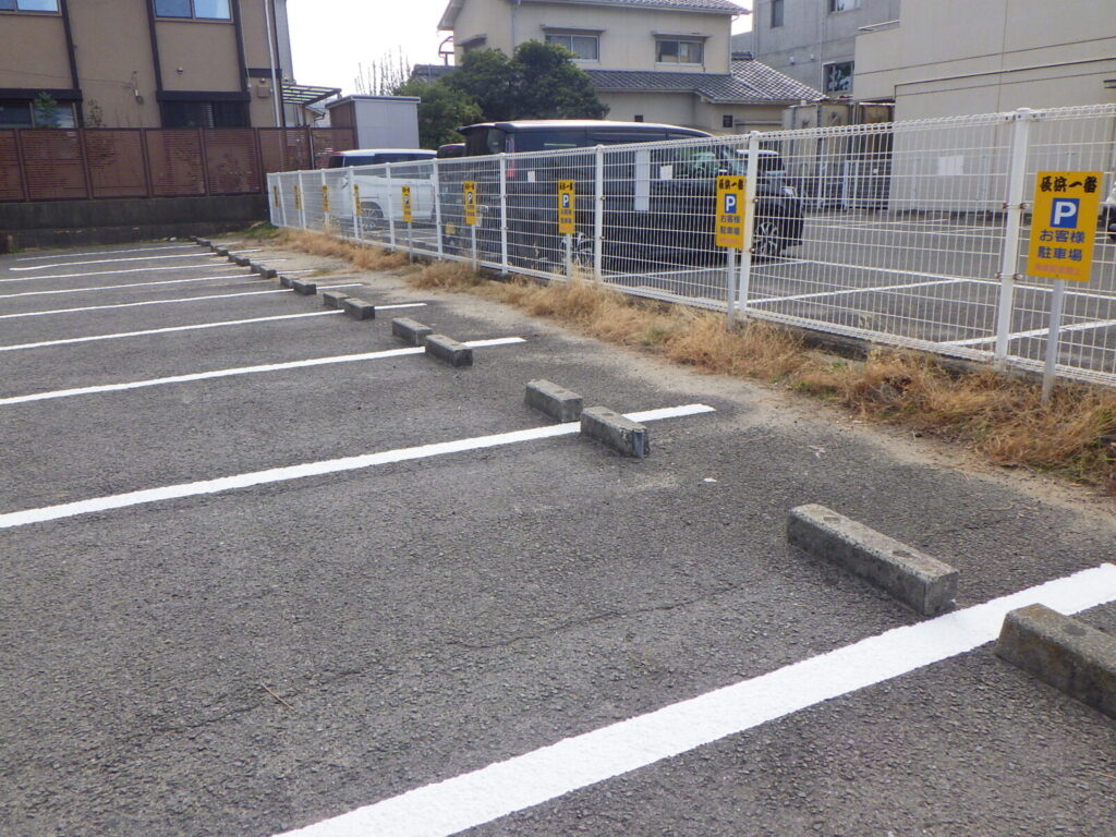 「長浜ラーメン 長浜一番」様　第二駐車場ライン工事完成
