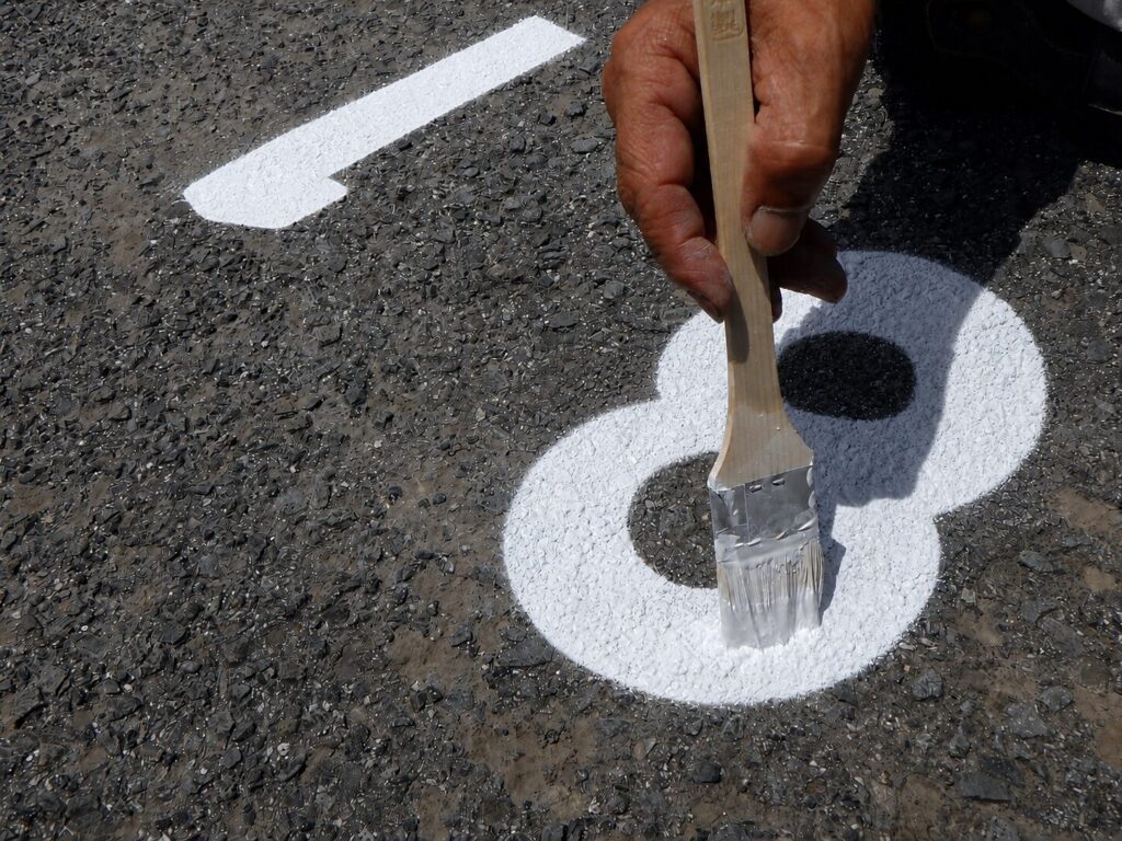 駐車場の番号を手書き